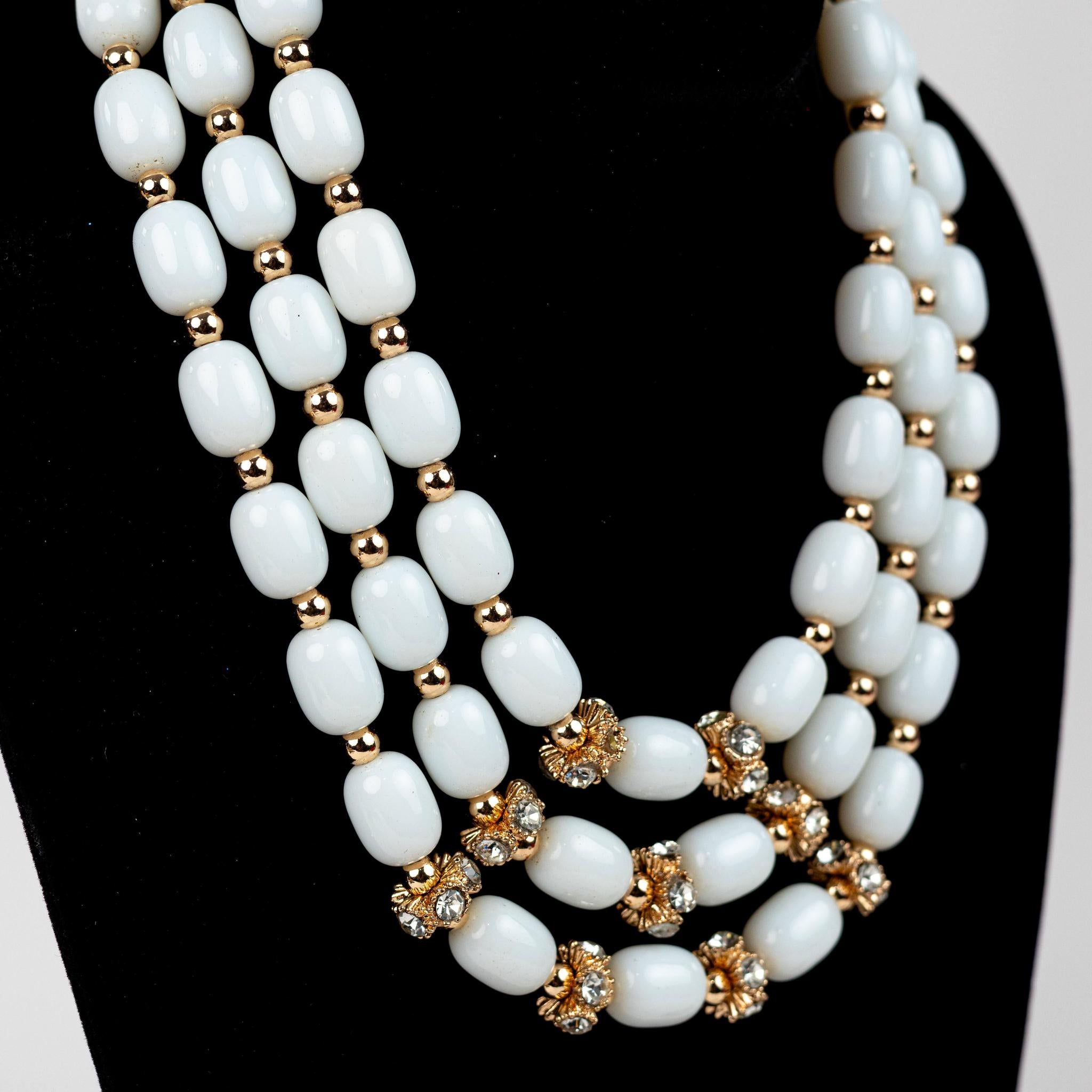 Timeless Elegance: 3-Strand White & Gold Jewelry Set