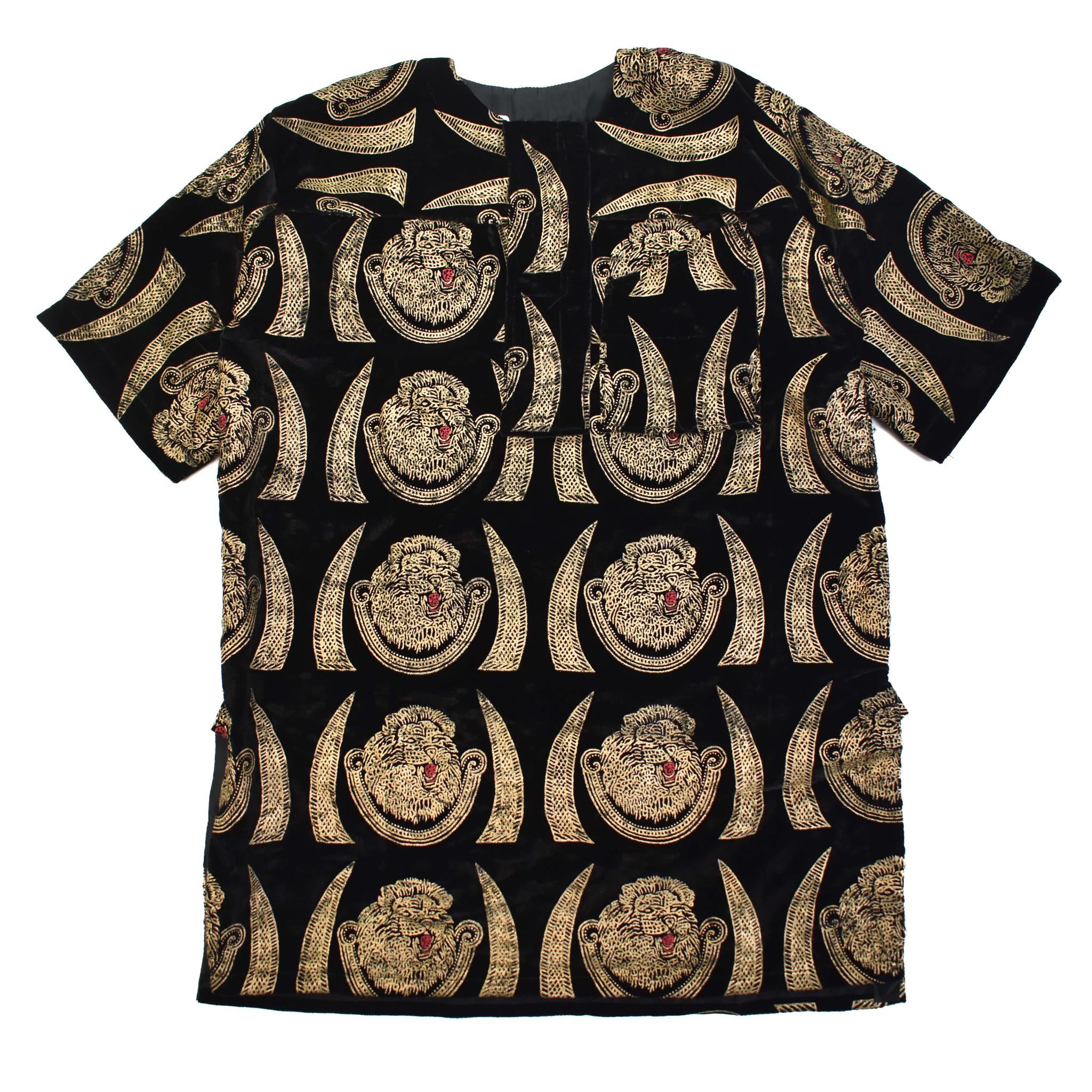 Black Traditional Nigerian Isiagu (Lion)