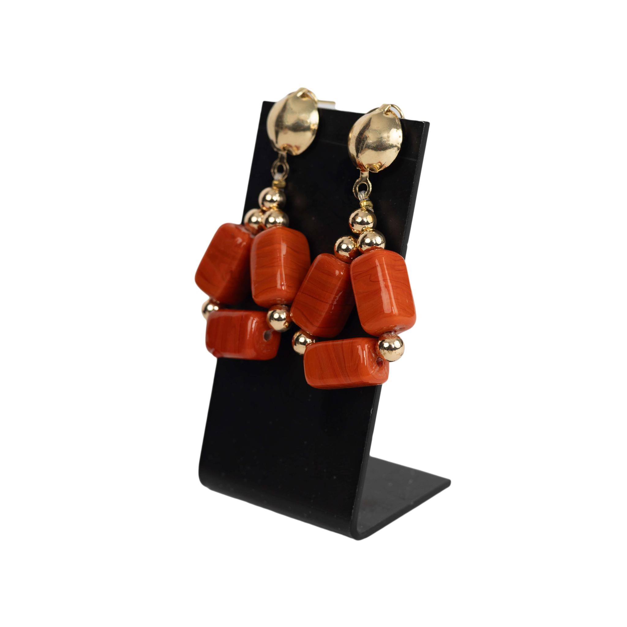 Coral & Gold Tone Beaded Jewelry Set