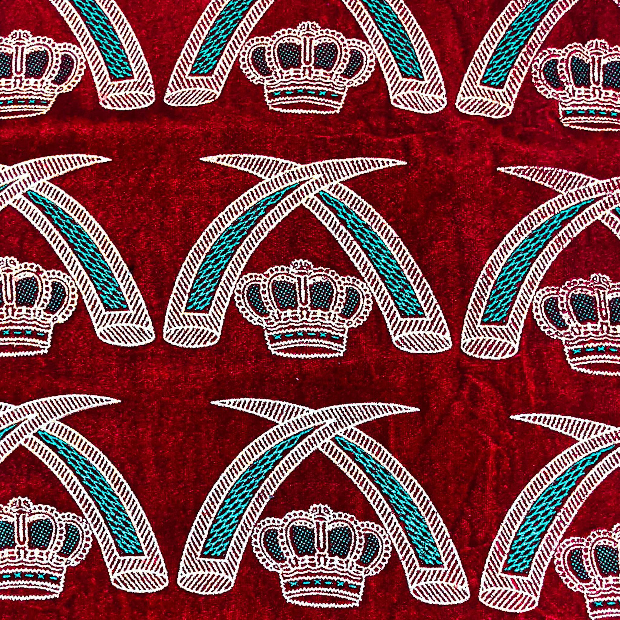 Red/Green Long Sleeve Traditional Nigerian Isiagu