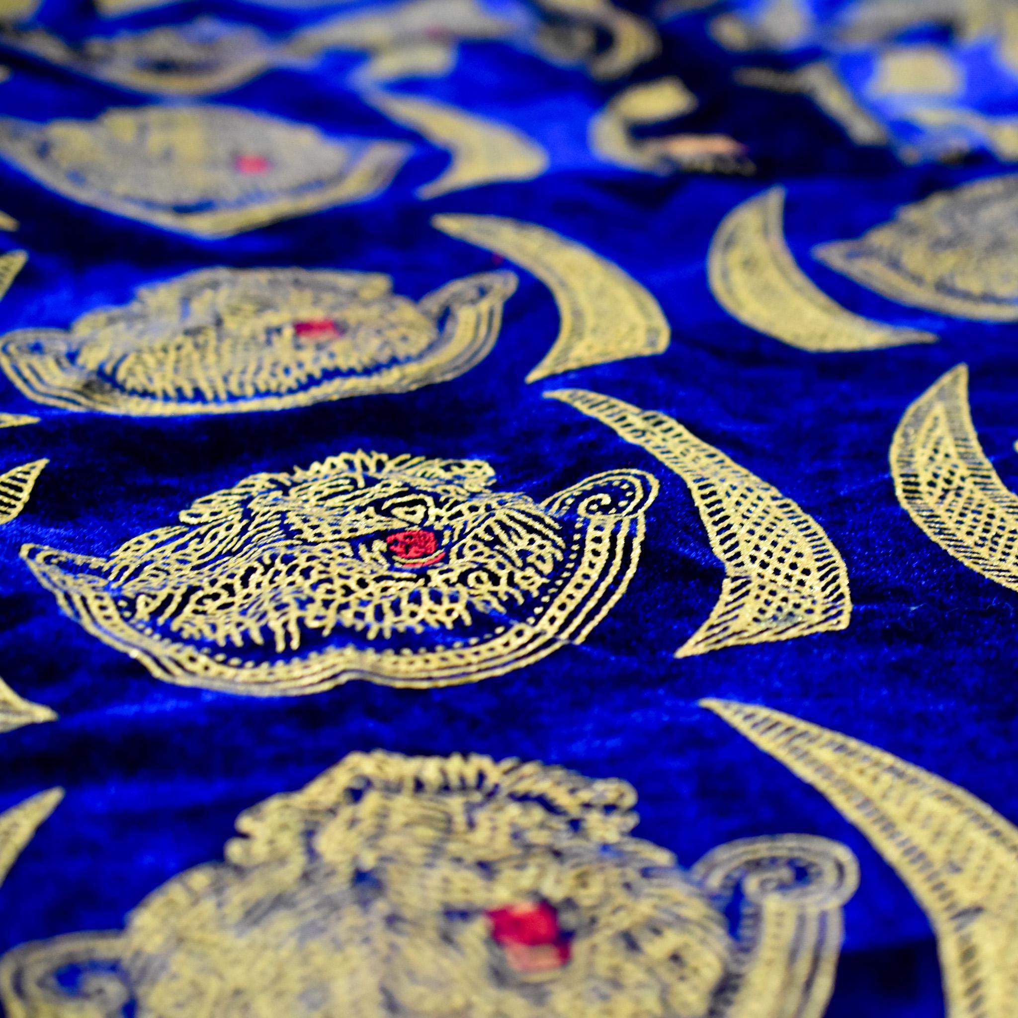 Blue Long Sleeve Traditional Nigerian Isiagu