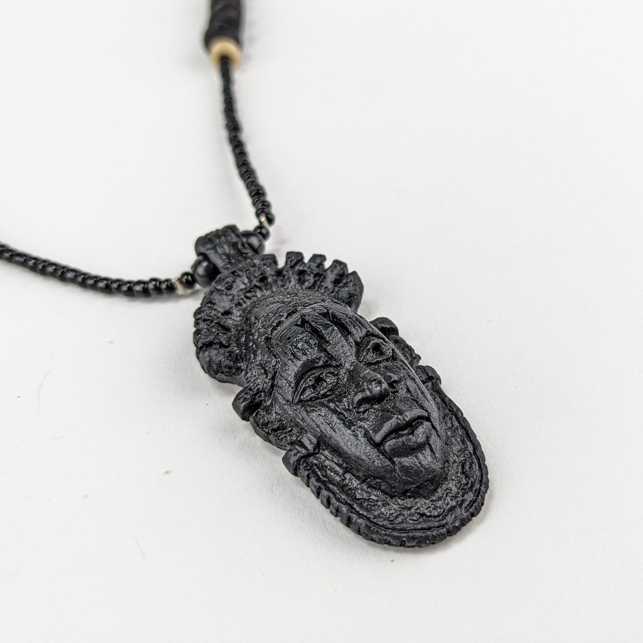 Sculpted Queen Idia Heritage Pendant Necklace