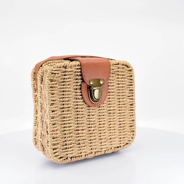 Island Woven Straw Crossbody Bag - AFRIKAN ATTIRE - african_clothing - - african_attireAFRIKAN ATTIRE - african_fashion