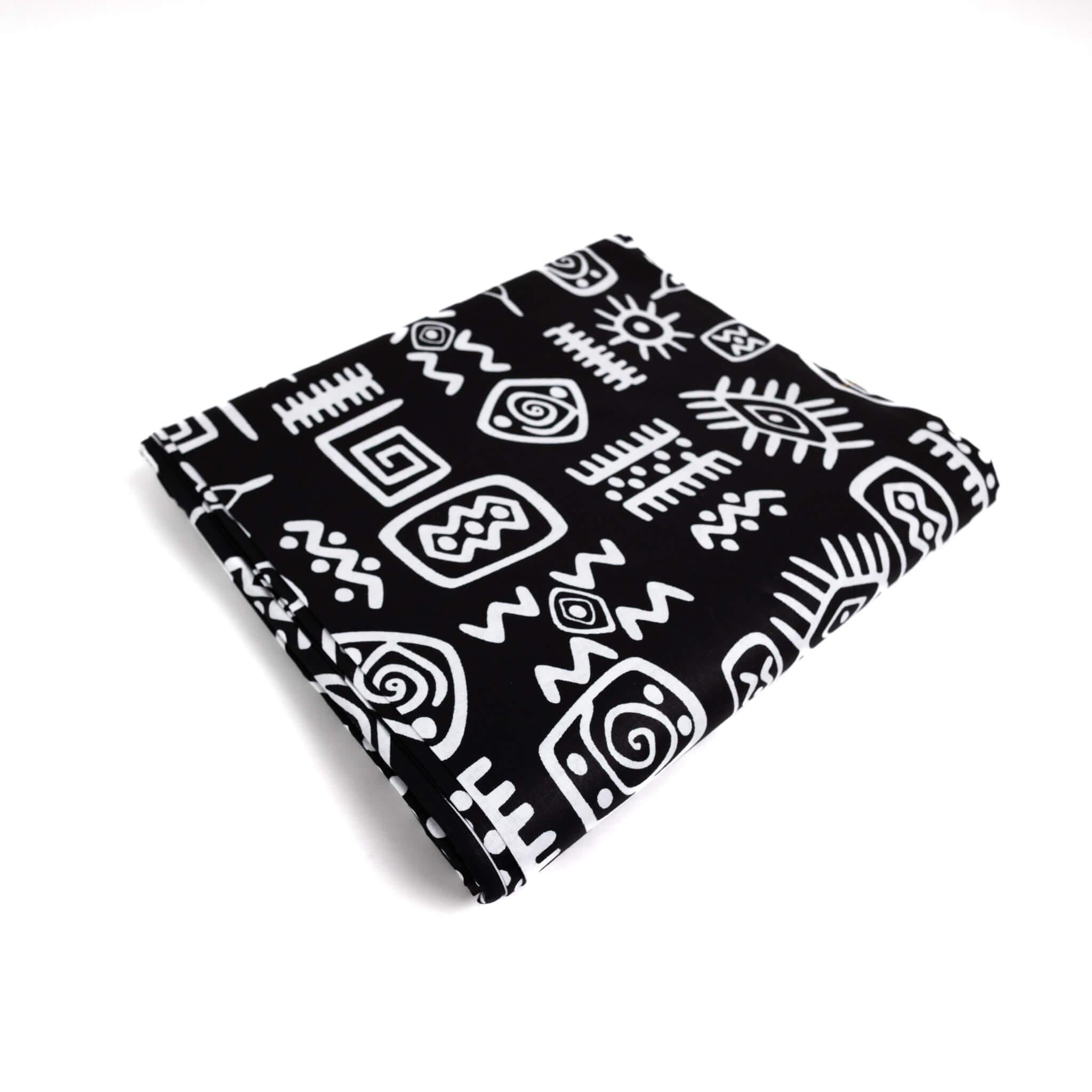 Black and White Bogolan Mud Cloth Style African Wax Print Fabric - Ankara – 6 Yards
